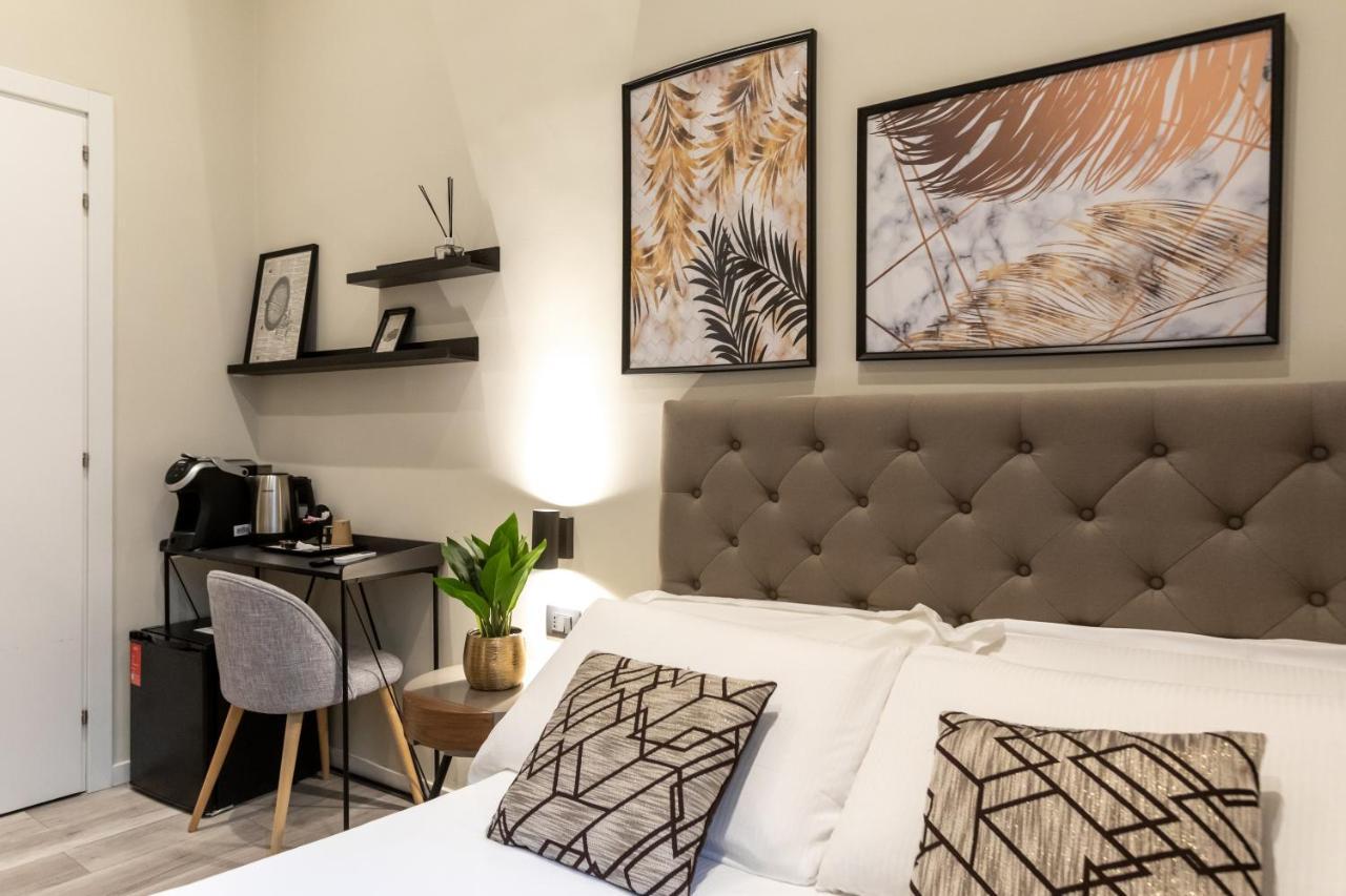 Suites 44 Via Cicerone - Modern Rooms - Guesthouse Close To Vaticano, San Pietro, Castel Sant'Angelo, Rome